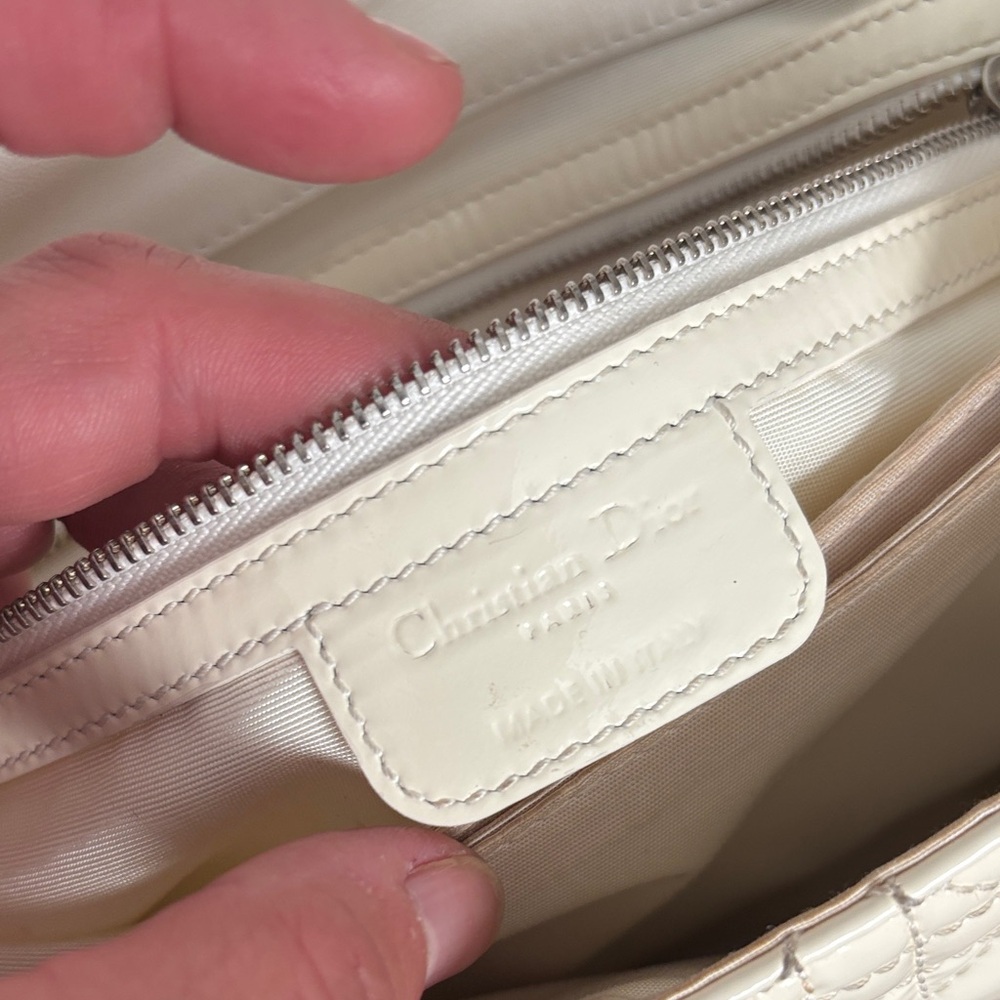 Dior Cream Patent Quilted Shoulder Bag - Picture 7 of 12